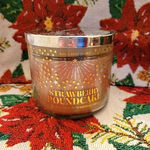 Bath and body works 3 wick strawberry pound cake candles